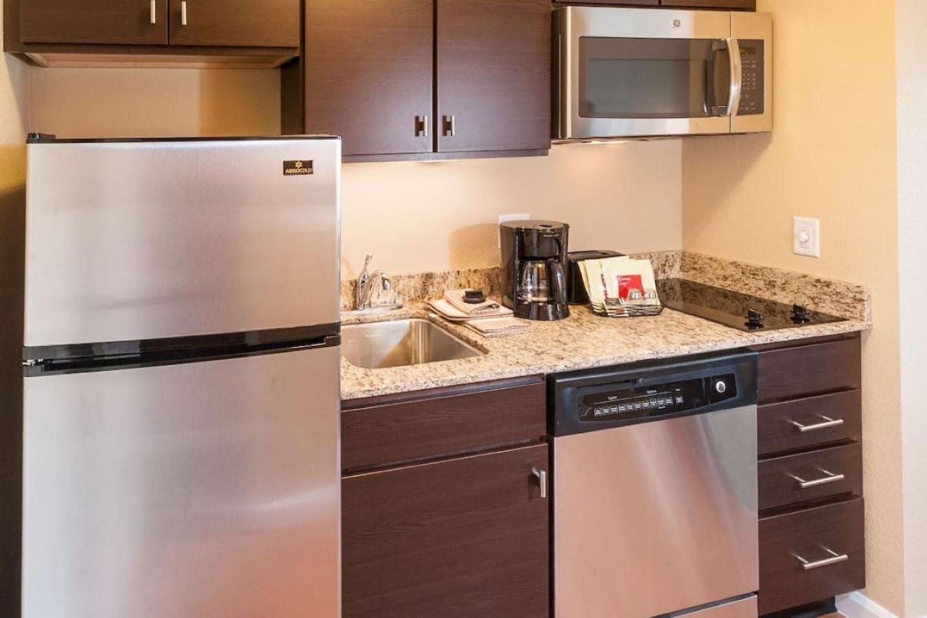 Towneplace Suites By Marriott Minneapolis Near Mall Of America Bloomington Exterior foto