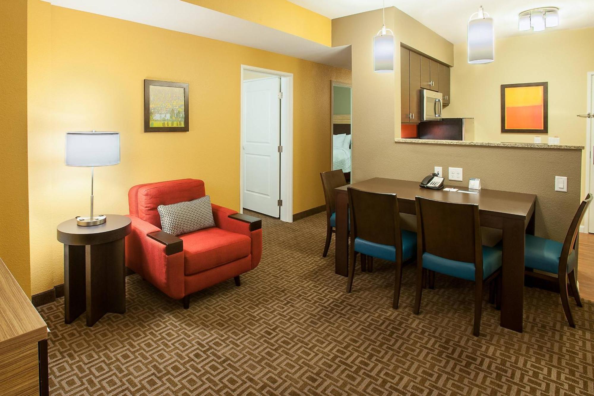 Towneplace Suites By Marriott Minneapolis Near Mall Of America Bloomington Exterior foto