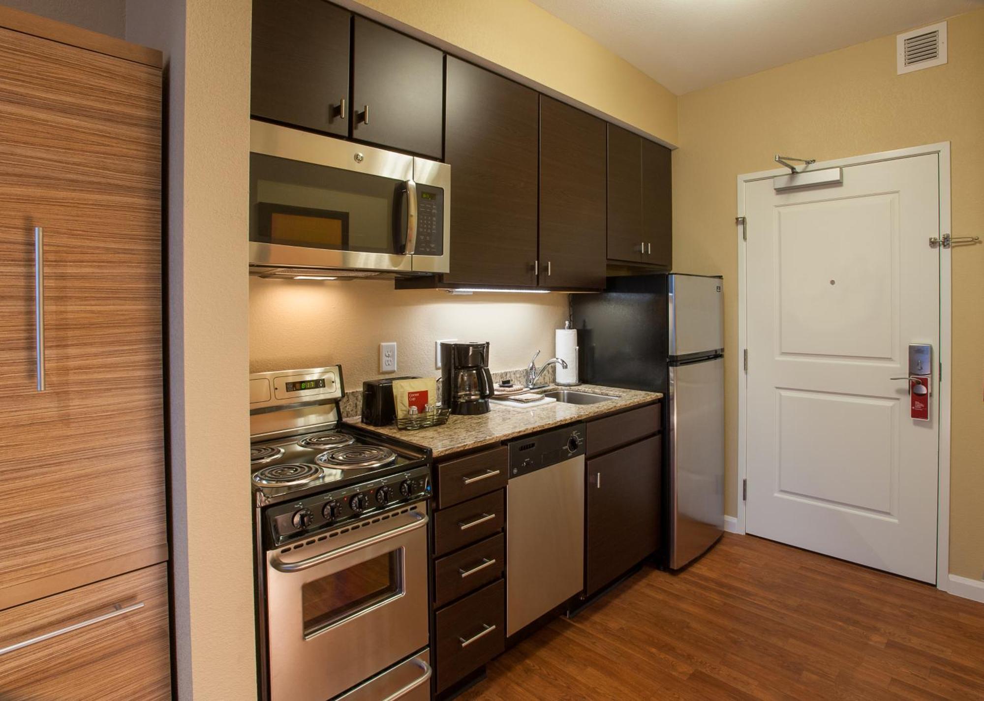 Towneplace Suites By Marriott Minneapolis Near Mall Of America Bloomington Exterior foto