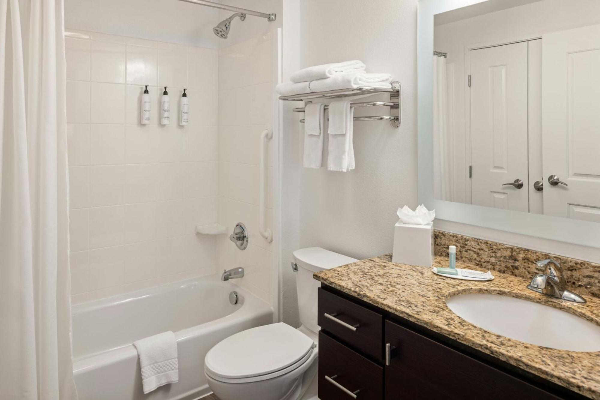 Towneplace Suites By Marriott Minneapolis Near Mall Of America Bloomington Exterior foto